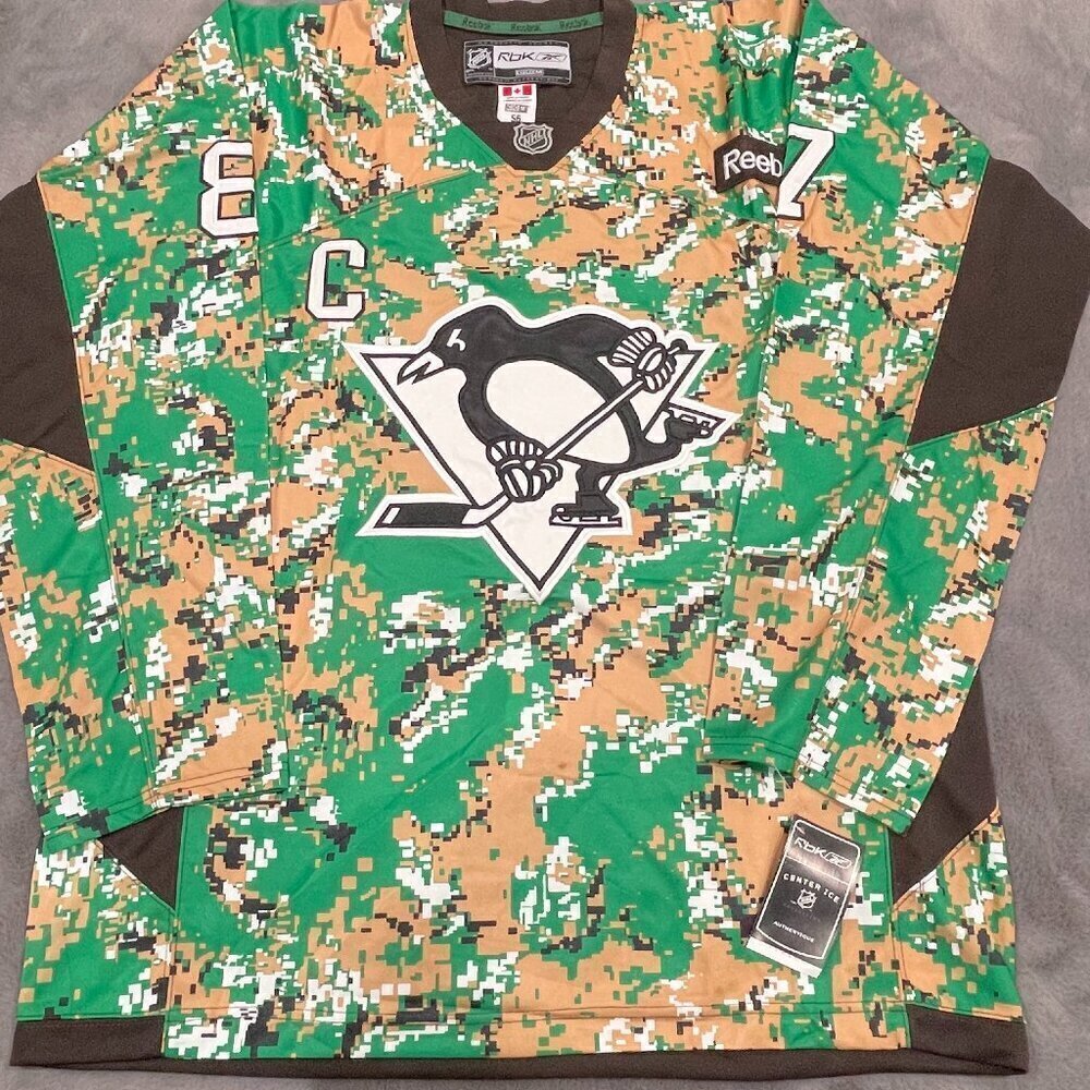 reebok pittburgh penguins crosby camo jersey size 56